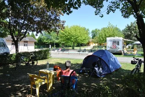 camping-et-villagechalets-du-breuil-bourbon-lancy-hldej