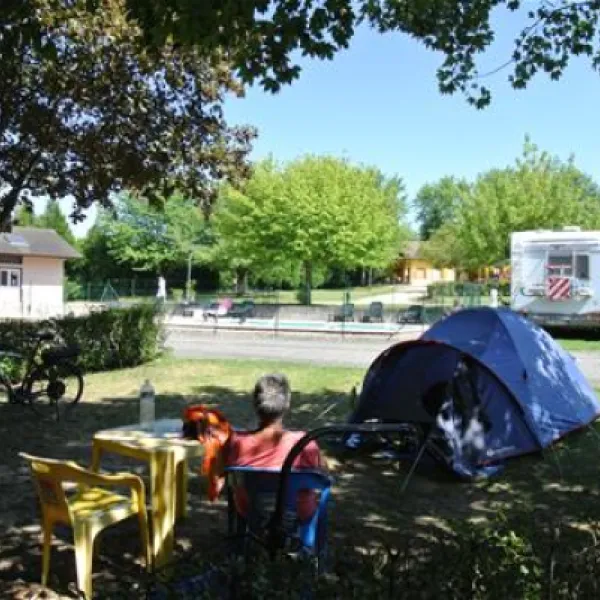 camping-et-villagechalets-du-breuil-bourbon-lancy-hldej