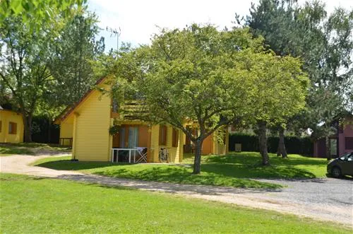 camping-et-villagechalets-du-breuil-bourbon-lancy-tpo90