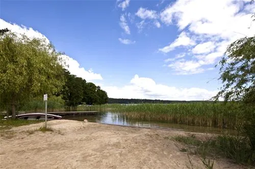 camping-am-bauernhof-feldberger-seenlandschaft-ycrr5