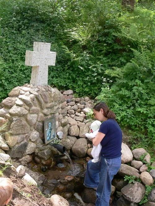 camping-bereg-maloe-ukleyno-cggwg