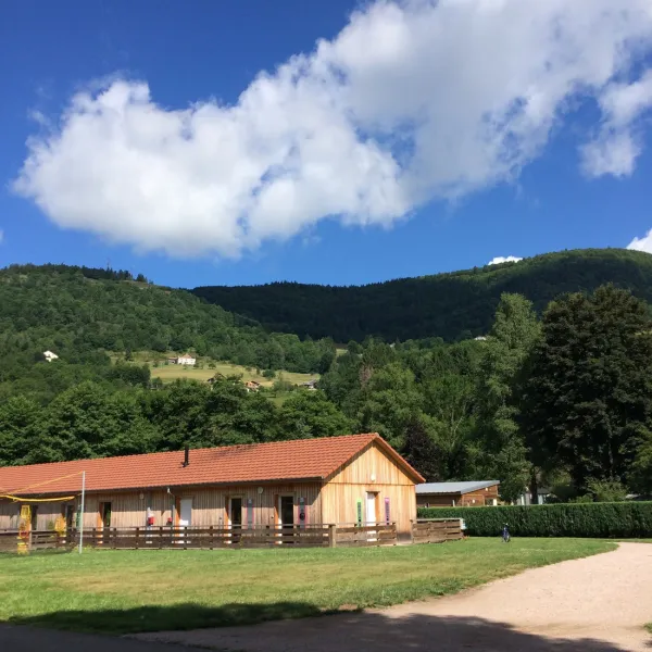 camping-le-domaine-de-champ-vosges-nay0i