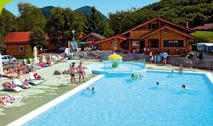 camping-le-domaine-de-champ-vosges-y0aht