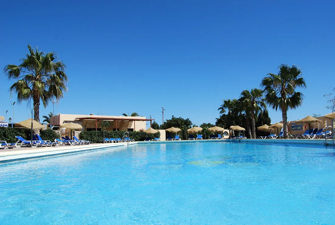 camping-los-escullos-almera-zoguz