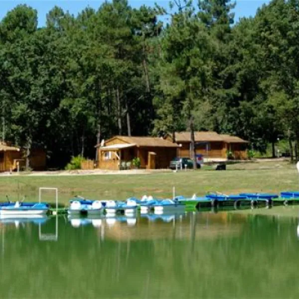 camping-orpheo-negro-douville-qup5c