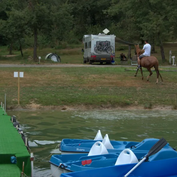 camping-orpheo-negro-douville-udyqp