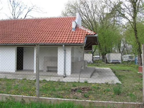 camping-belocrkvanska-jezera-bela-crkva-bela-crkva-cgrth