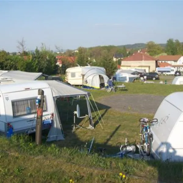 camping-in-naumburg-naumburg-6c9ew
