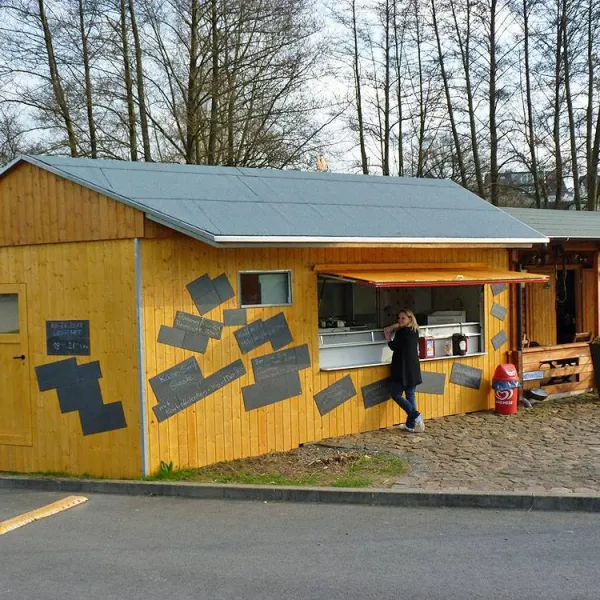 camping-in-naumburg-naumburg-que3x