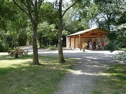 camping-la-grisse-le-givre-ynwyi
