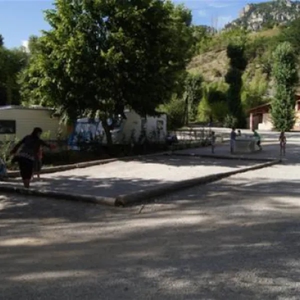 camping-les-bords-du-tarn-mostuejouls-677am