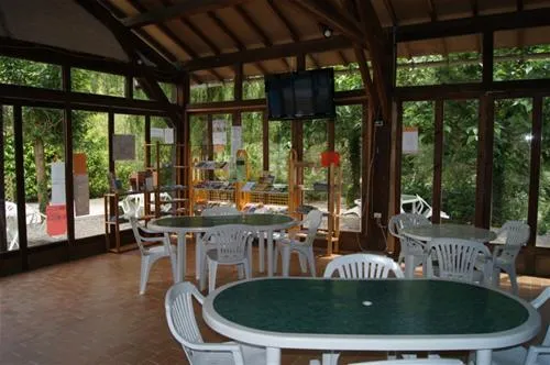 camping-les-bords-du-tarn-mostuejouls-6qbkm