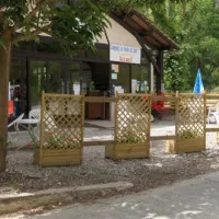 camping-les-bords-du-tarn-mostuejouls-b2zvv