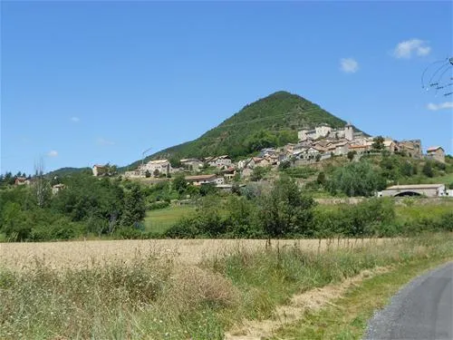 camping-les-bords-du-tarn-mostuejouls-wdoum