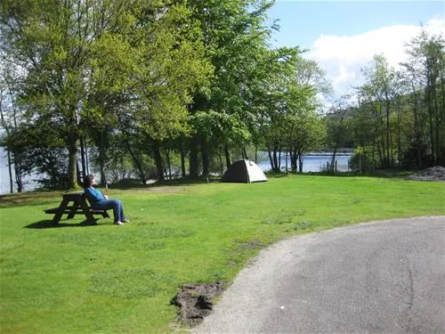 camping-and-caravanning-site-luss-luss-iznkh