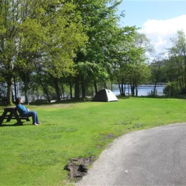 camping-and-caravanning-site-luss-luss-iznkh