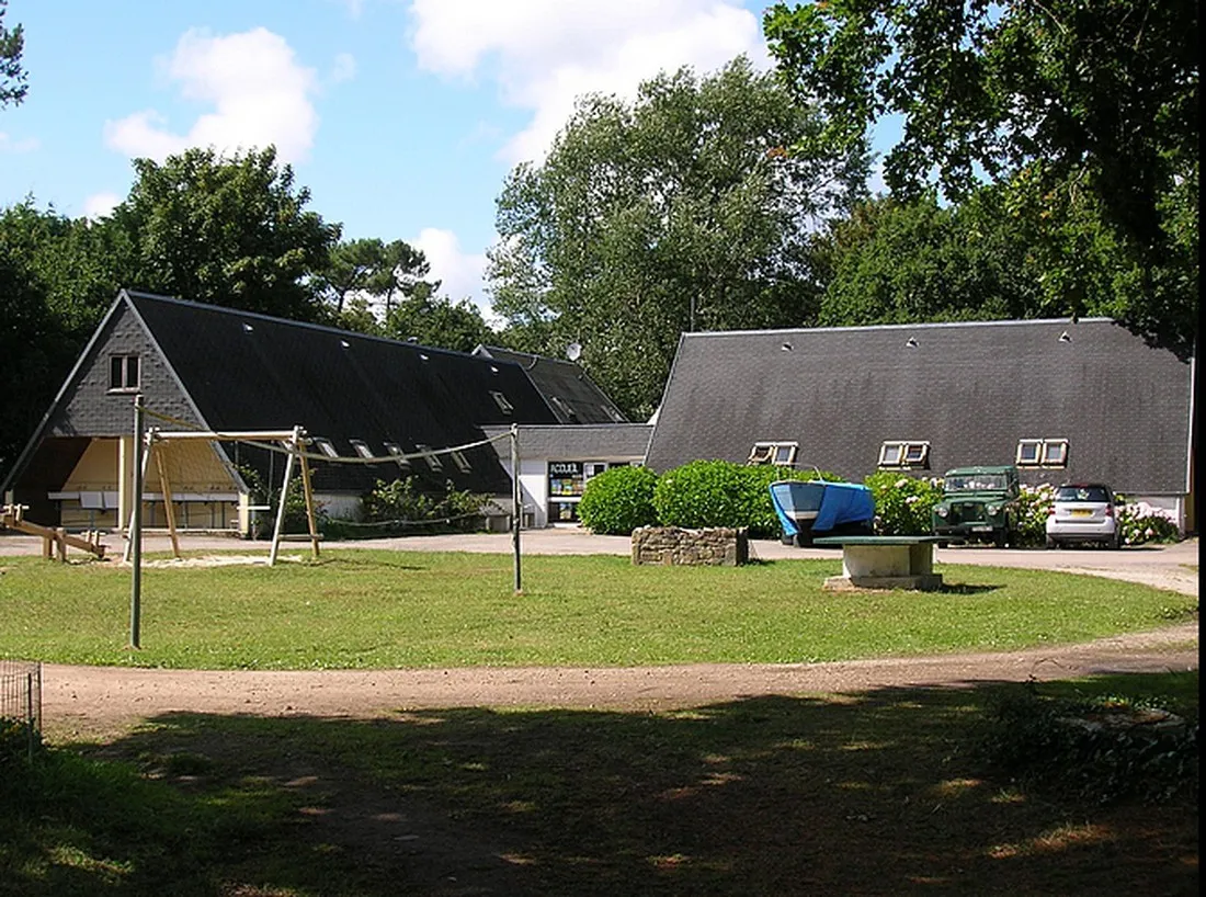 camping-du-menez-crozon-gc9rc
