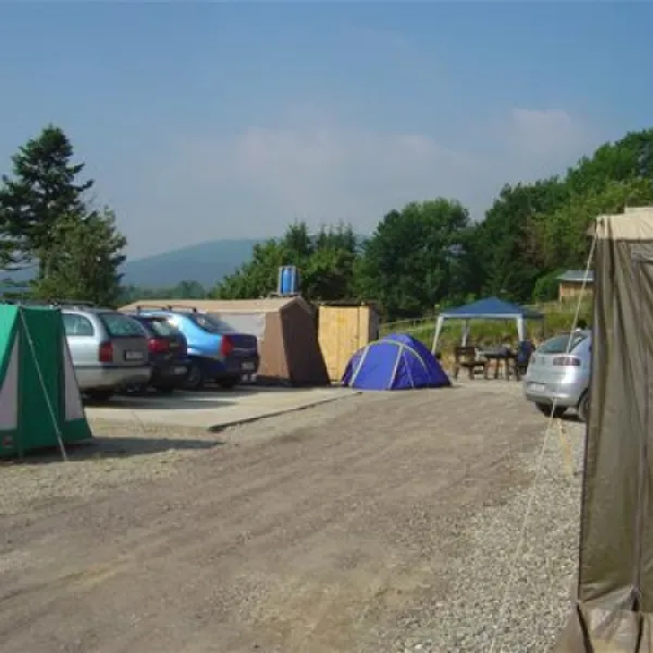 camping-trei-ape-brebu-nou-w2fwj