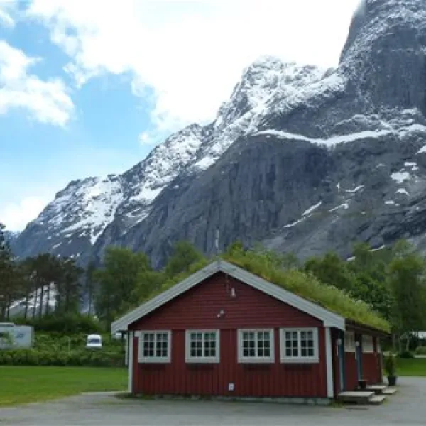 trollveggen-camping-ndalsnes-5tlmi