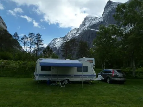 trollveggen-camping-ndalsnes-m4fz0