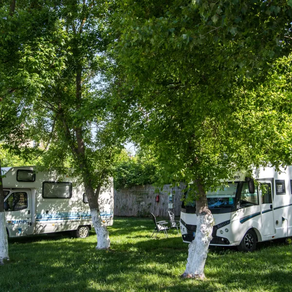 arena-camping-guesthouse-budapest-budapest-7rqkd