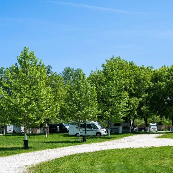arena-camping-guesthouse-budapest-budapest-fljys