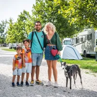 arena-camping-guesthouse-budapest-budapest-mhtvr