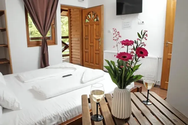 arena-camping-guesthouse-budapest-budapest-mypfu