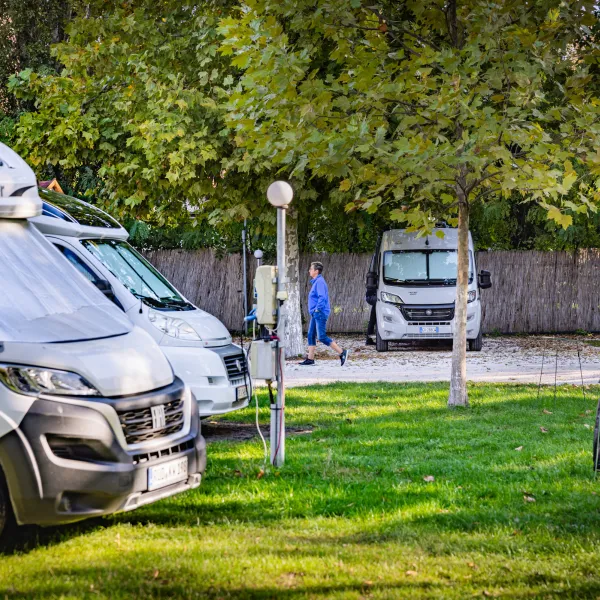 arena-camping-guesthouse-budapest-budapest-txalu