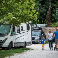 arena-camping-guesthouse-budapest-budapest-vc12v