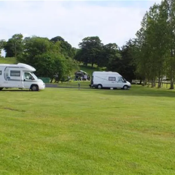 parkland-caravan-camping-park-westport-yvfpf