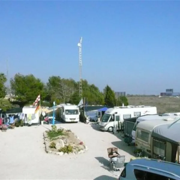 campingla-escuera-la-marina-daeg9