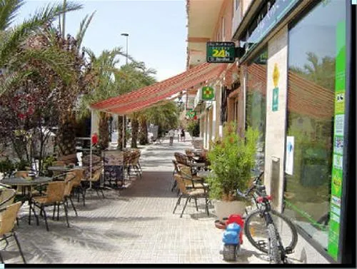 campingla-escuera-la-marina-ub8e6