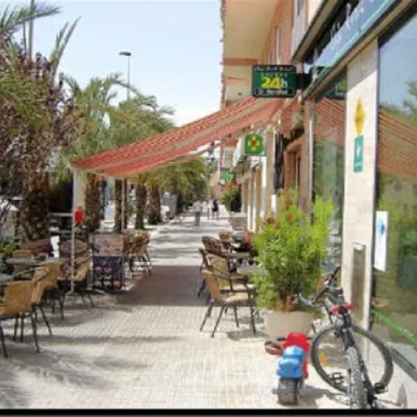 campingla-escuera-la-marina-ub8e6