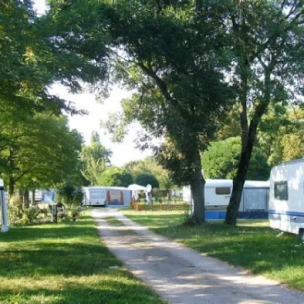 camping-du-passe-temps-bayon-gvjlp