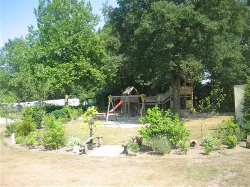 camping-de-meerdonk-heeswijkdinther-iukda