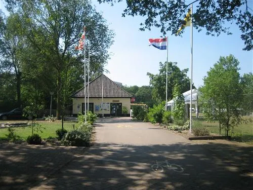 camping-de-meerdonk-heeswijkdinther-z84ds