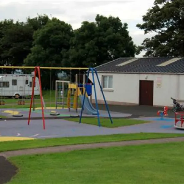campsite-bush-caravan-park-bushmills-v5jpt