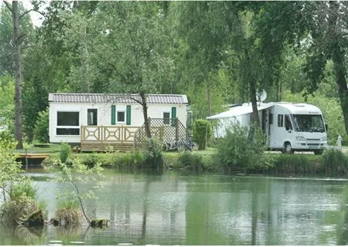 camping-les-puits-tournants-sailly-le-sec-pqy01