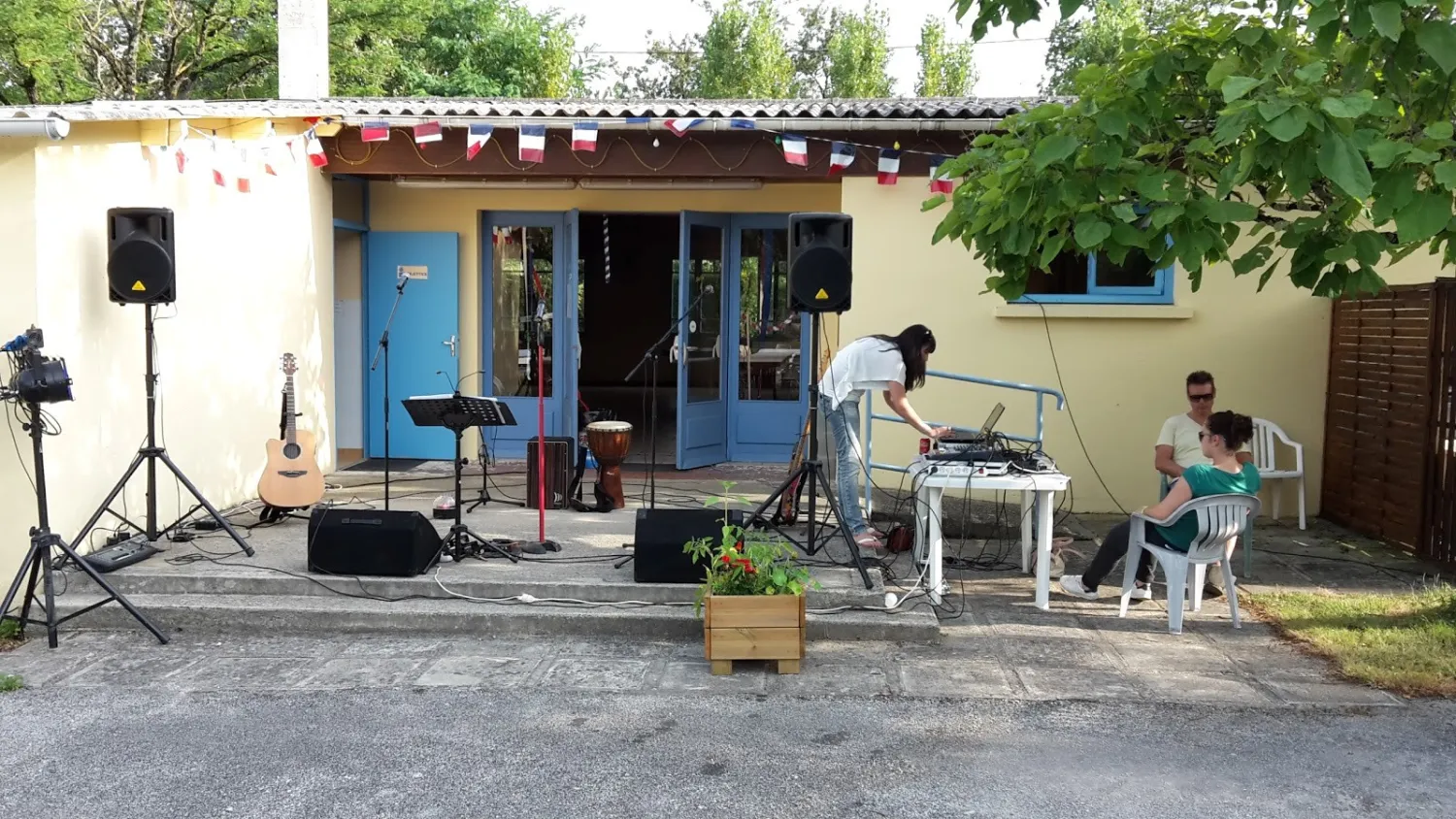 camping-en-salvan-vaudreuille-49j0g