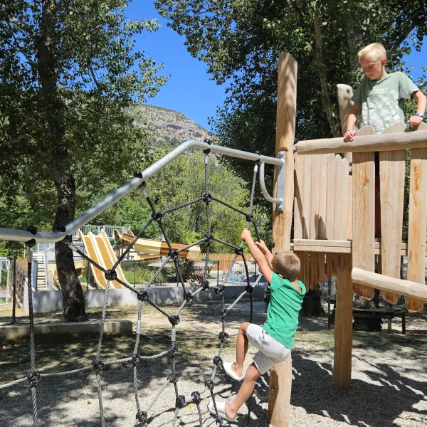 camping-les-ramires-drme-jjx9k