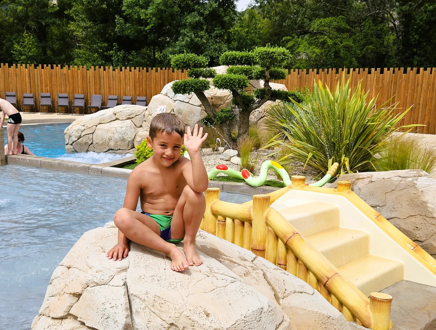 camping-les-ramires-drme-kaege