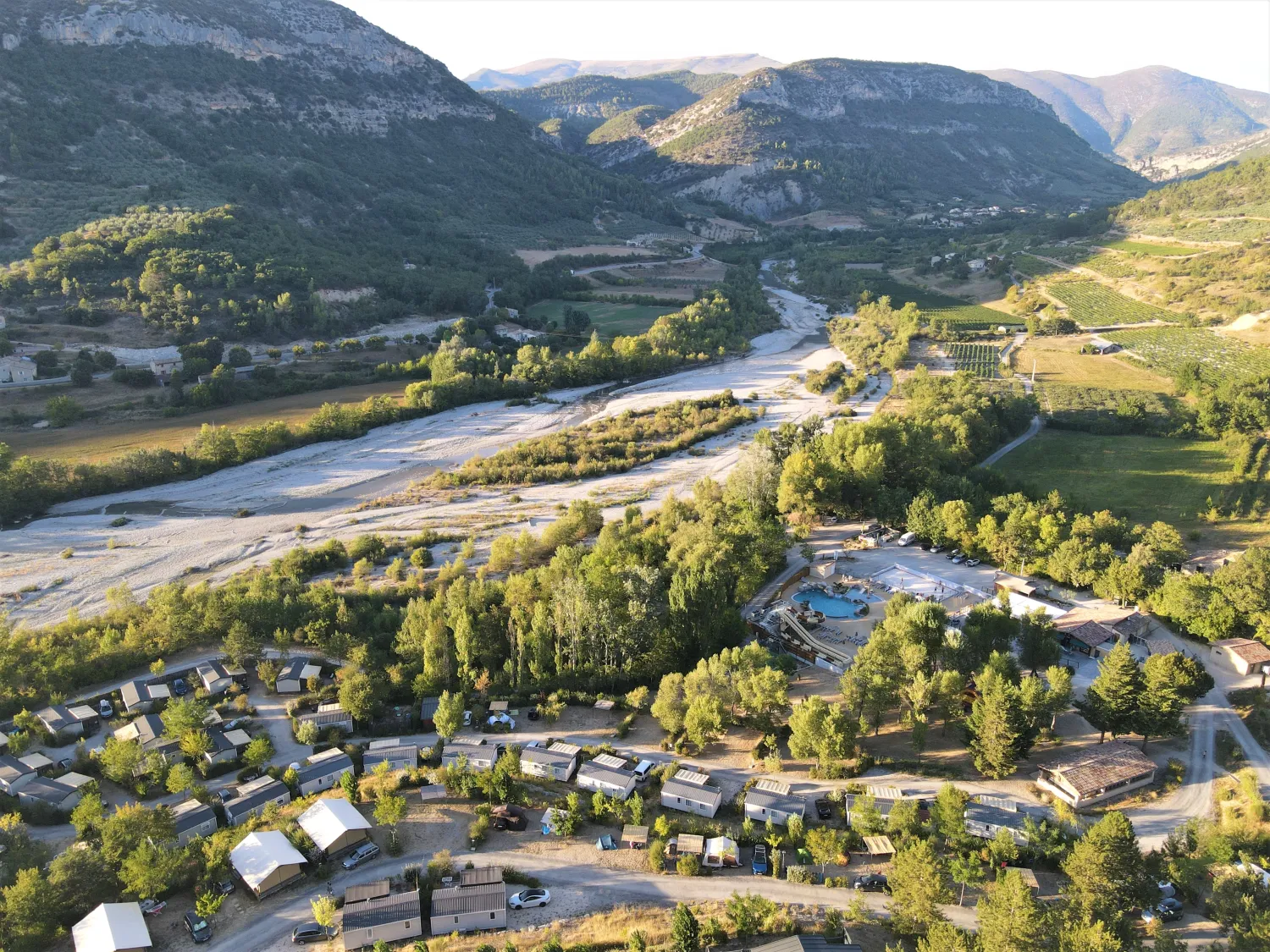 camping-les-ramires-drme-vcxgp