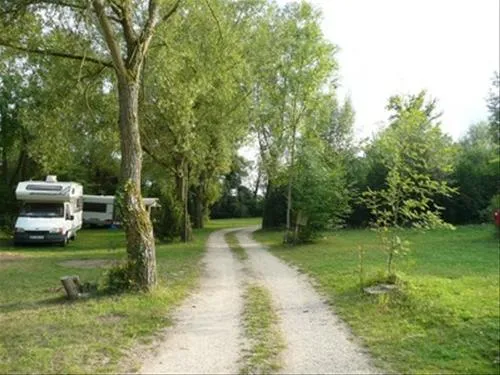 camping-le-petit-villars-champignelles-pjcxe