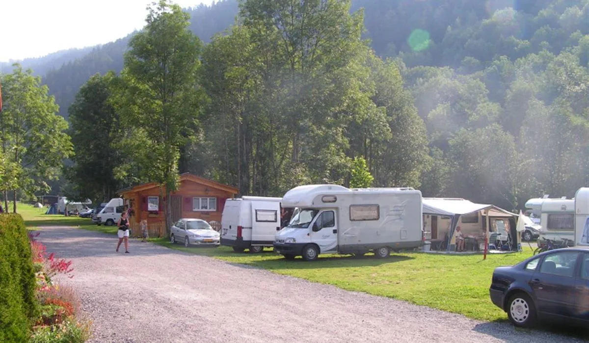 camping-eggishorn-fiesch-fkiqs