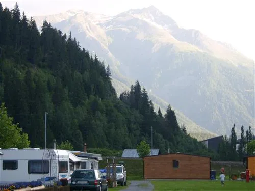 camping-eggishorn-fiesch-fu3ny