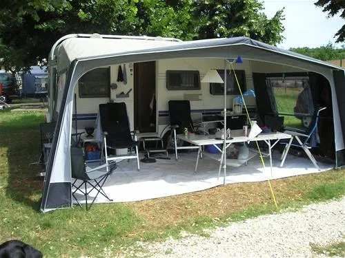campingin-finida-umag-umag-bzmrs