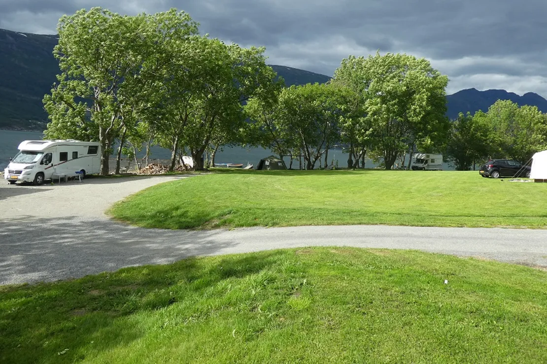 ringoy-camping-kinsarvik-rndqo