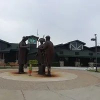 lewis-and-clark-interpretive-center-washburn-9n9dm