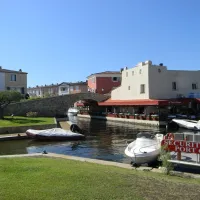 de-la-plage-port-grimaud-en-grimaud-muht5